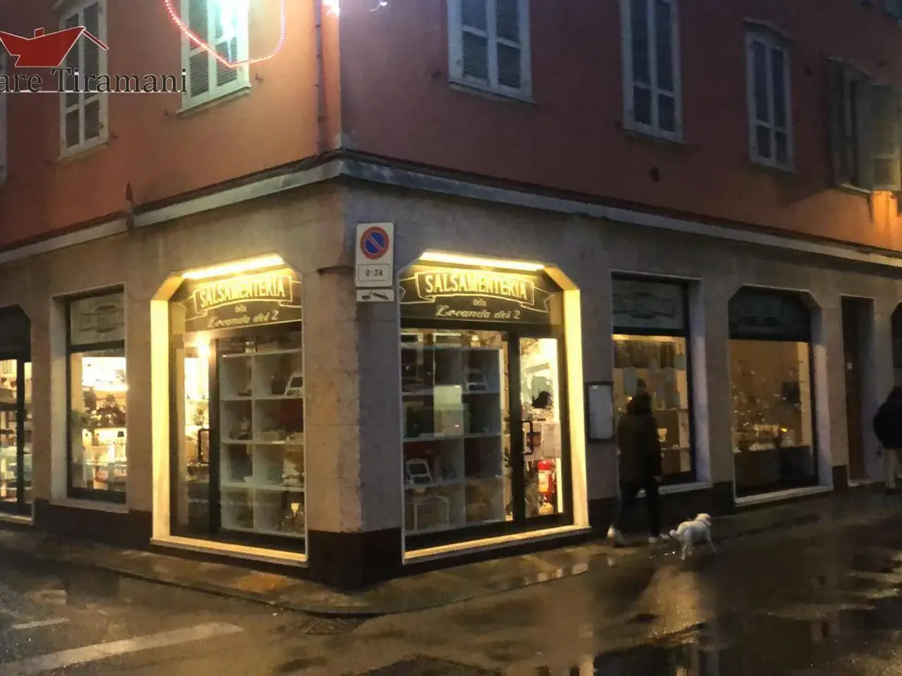 Esercizio commerciale in Municipio, Fiorenzuola D'Arda, {3} - Foto 1