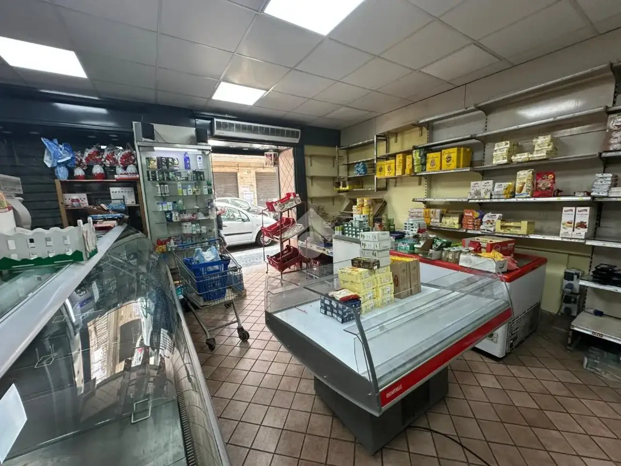 Negozio in Corso Italia 167, Napoli, {3} - Foto 2