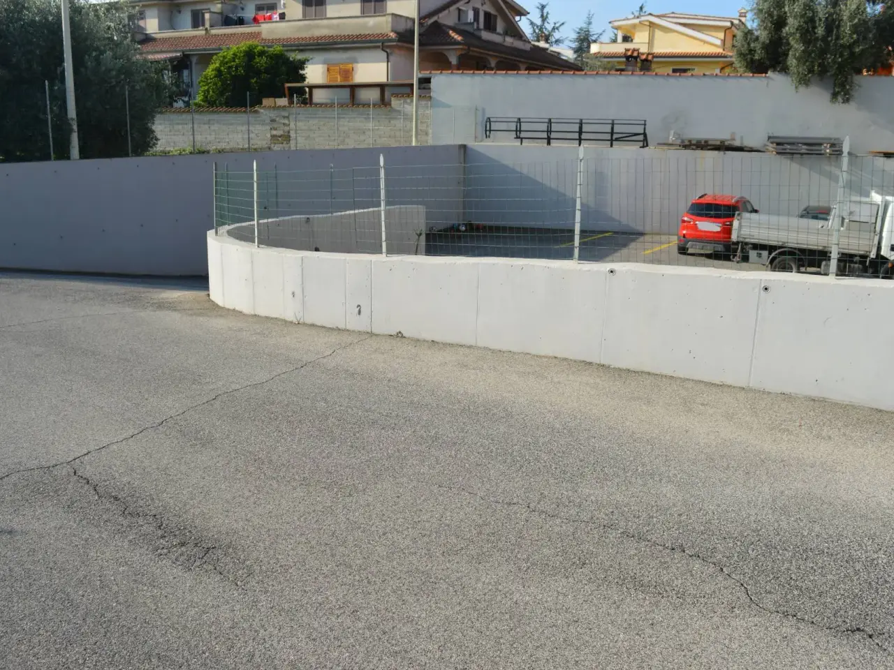 Negozio in Via Maggiona, Pomezia, {3} - Foto 1