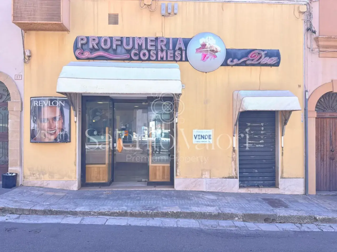 Esercizio commerciale in Via Impero 92, Parabita, {3} - Foto 1