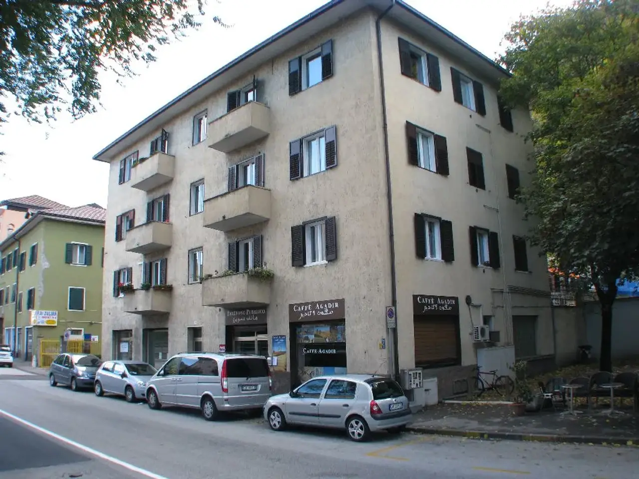 Negozio in Viale Trento 20 B, Bolzano, {3} - Foto 1