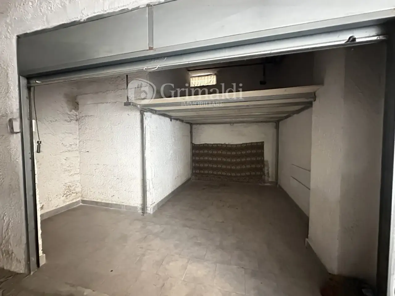 Parcheggio chiuso in Via Palladio 12, Acerra, {3} - Foto 1