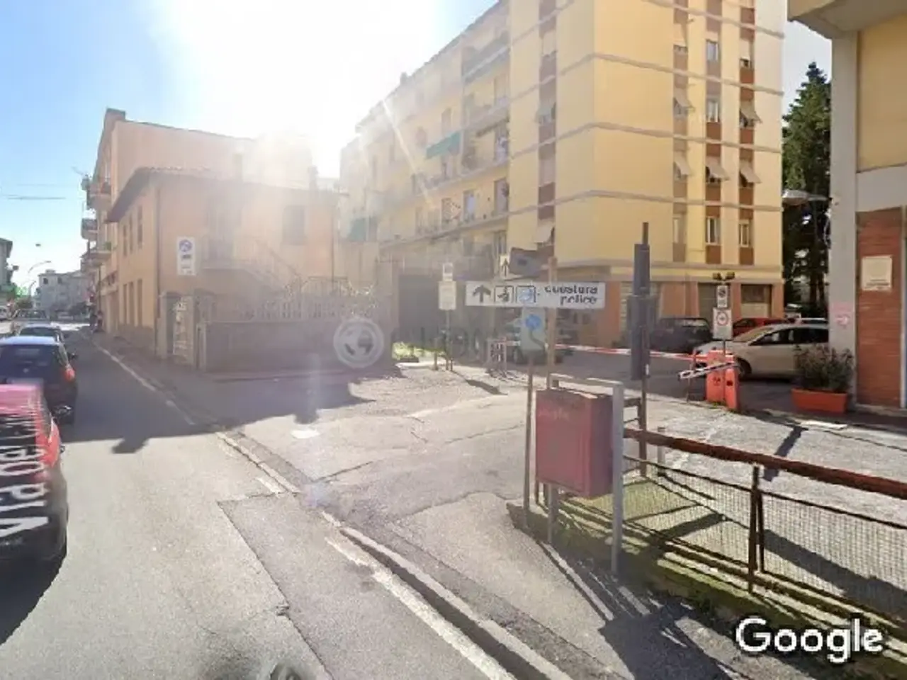 Parcheggio chiuso in , La Spezia, {3} - Foto 1