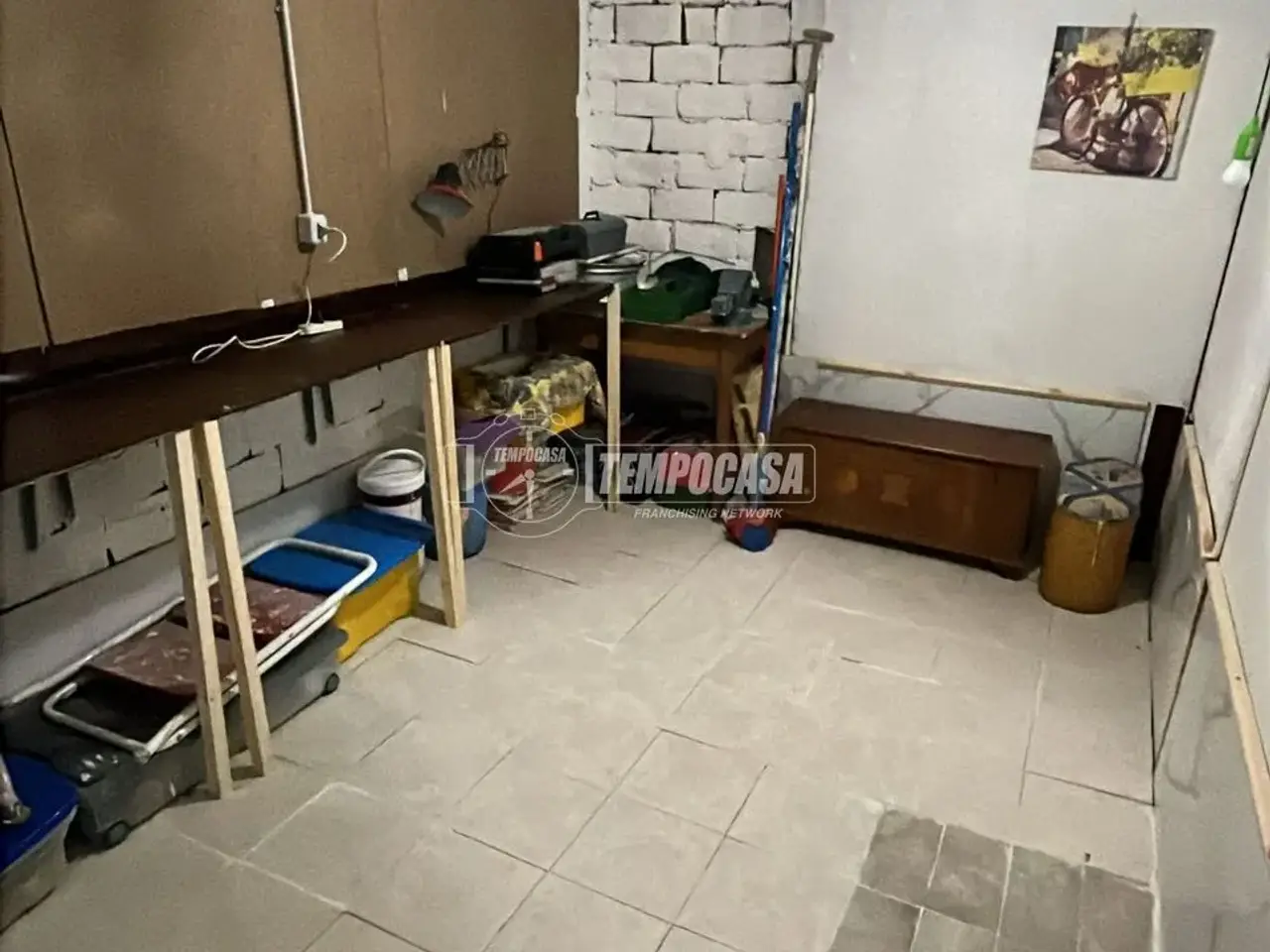 Magazzino in Via Alessandro Tiarini 1, Bologna, {3} - Foto 1