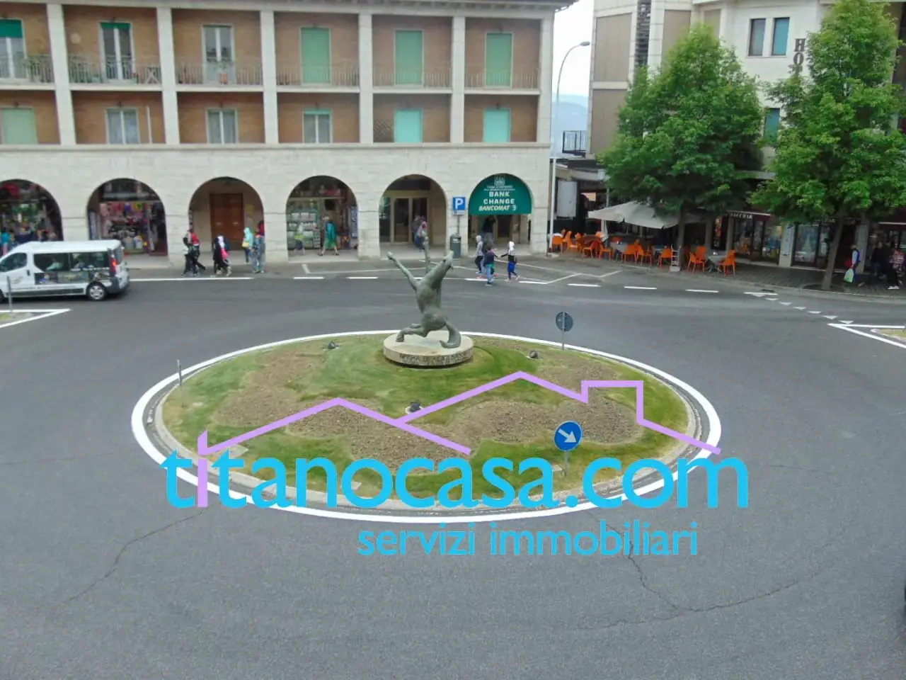 Negozio in Piazzale della Stazione, San Marino, {3} - Foto 1