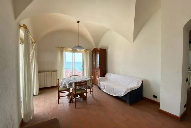 4-room flat in Passeggiata Hor Grenzhausen, Laigueglia - Photo 1