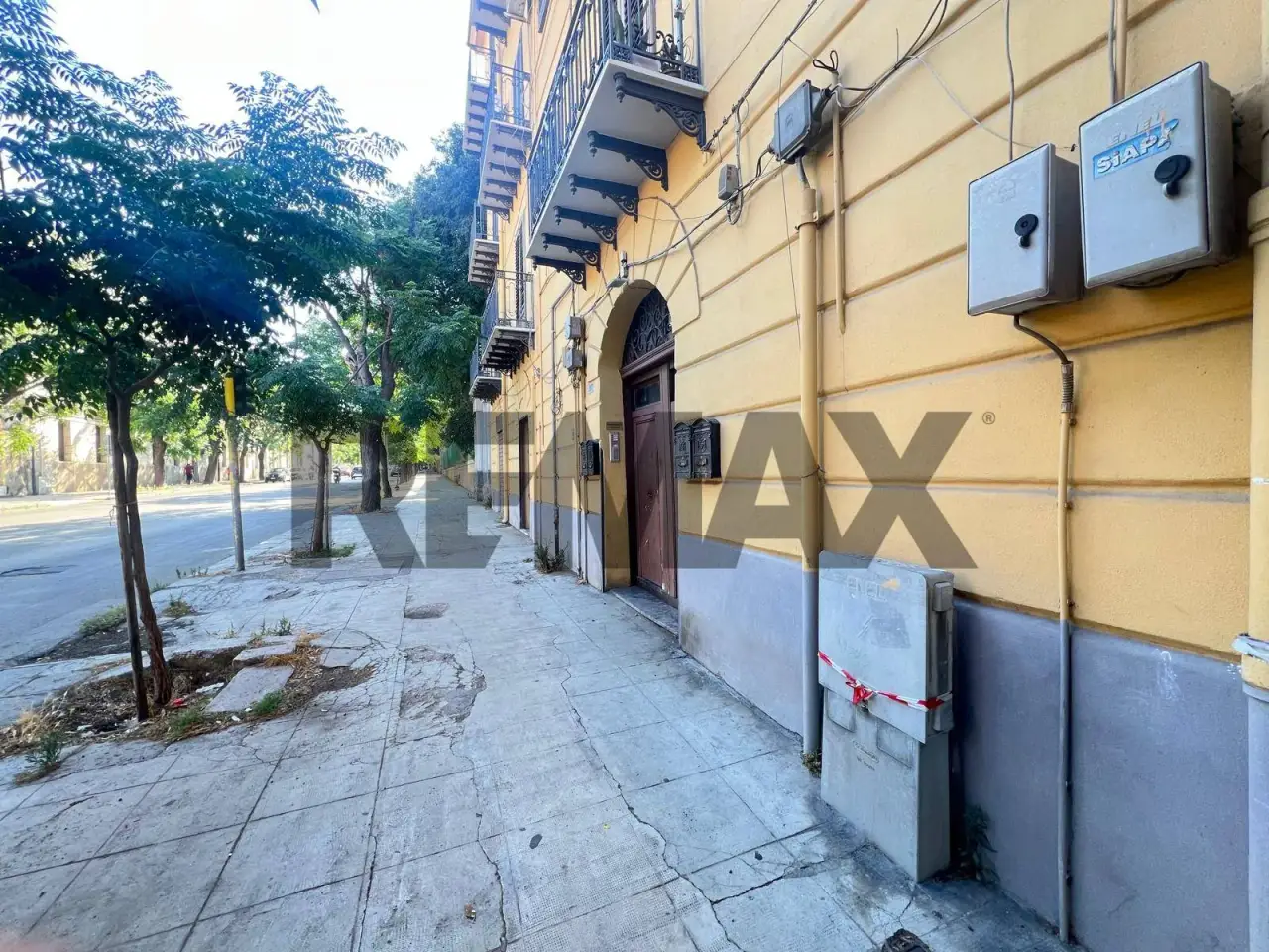 Negozio in Corso Calatafimi 235, Palermo, {3} - Foto 1