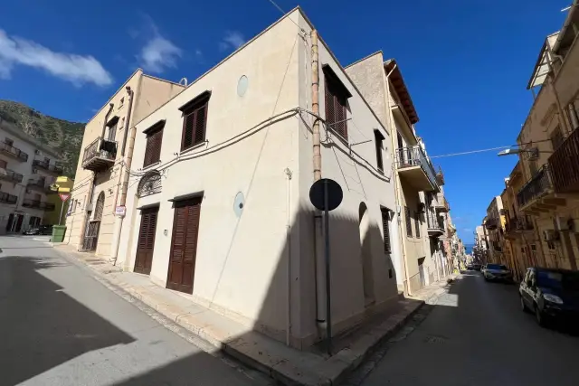 Einfamilienhaus in Via G. Fazio, Castellammare del Golfo - Foto 1