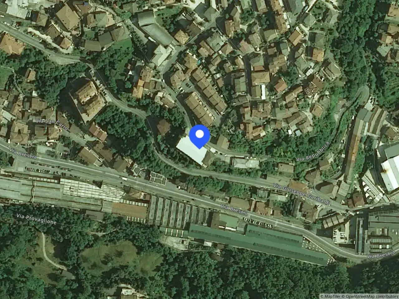 Fabbricato misto in Via Repubblica, 25065 Lumezzane Bs, Italia 25065, Lumezzane, {3} - Foto 1