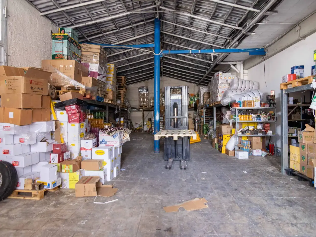 Magazzino in Via Toledo 63/B, Catania, {3} - Foto 1