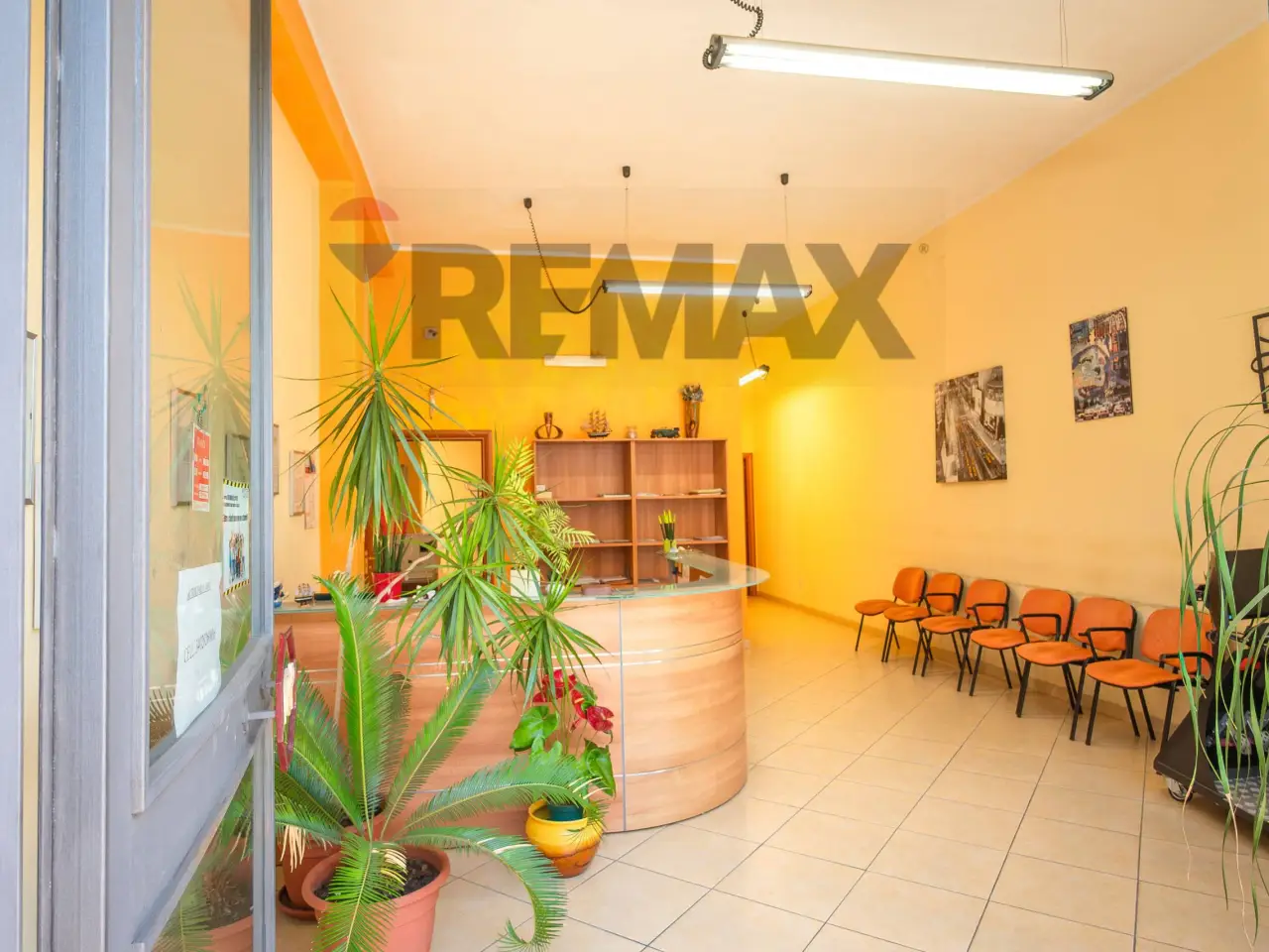 Negozio in Via P. di Piemonte 181, Fiumefreddo Di Sicilia, {3} - Foto 2