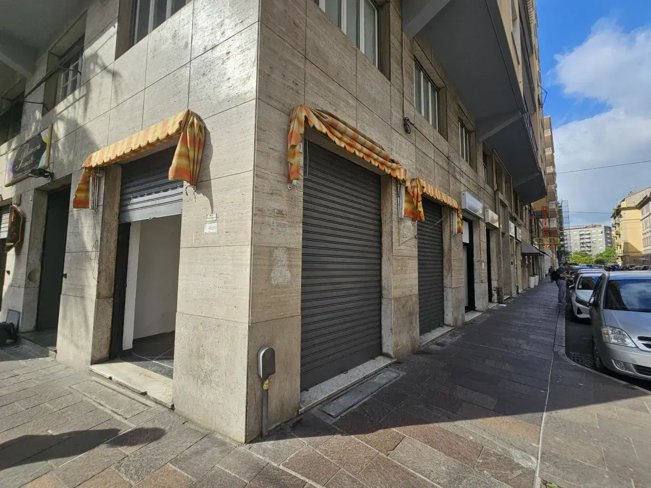 Negozio in Piazza Saffi, Savona, {3} - Foto 1