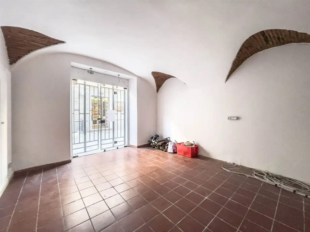 Negozio in , Sarzana, {3} - Foto 2