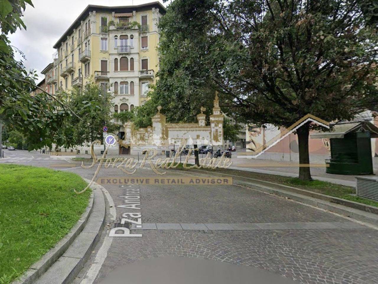 appartamento in vendita a Milano in zona Porta Vigentina