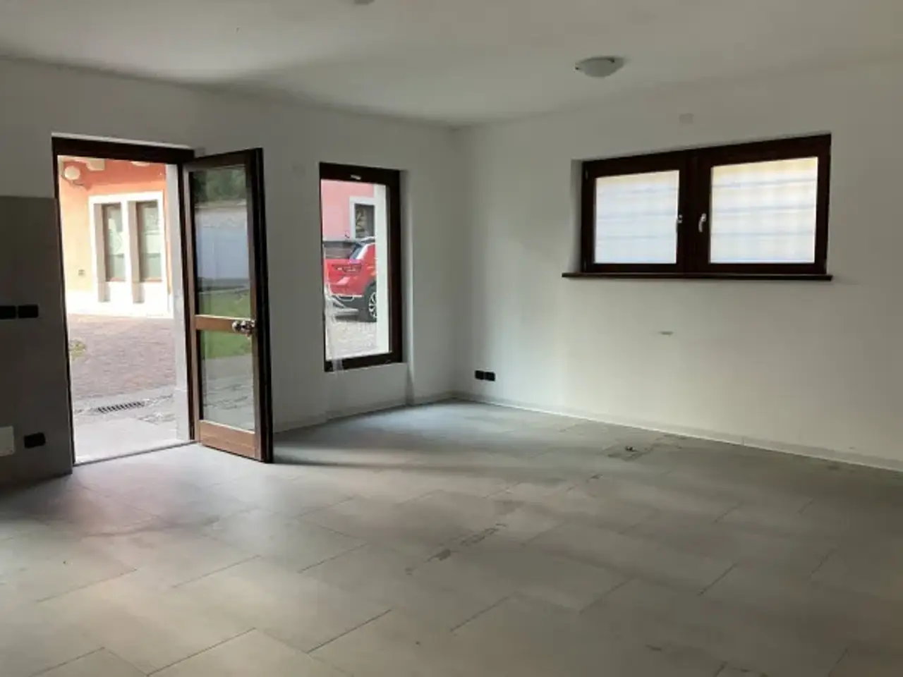 Negozio in Via Carlo Alberto 15, Cividale Del Friuli, {3} - Foto 1
