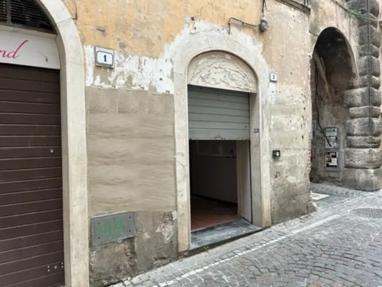 Negozio in Via Trevio 3, Tivoli, {3} - Foto 1