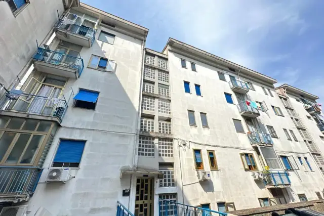 3-room flat in Via Onorato da Craco 10, Salerno - Photo 1