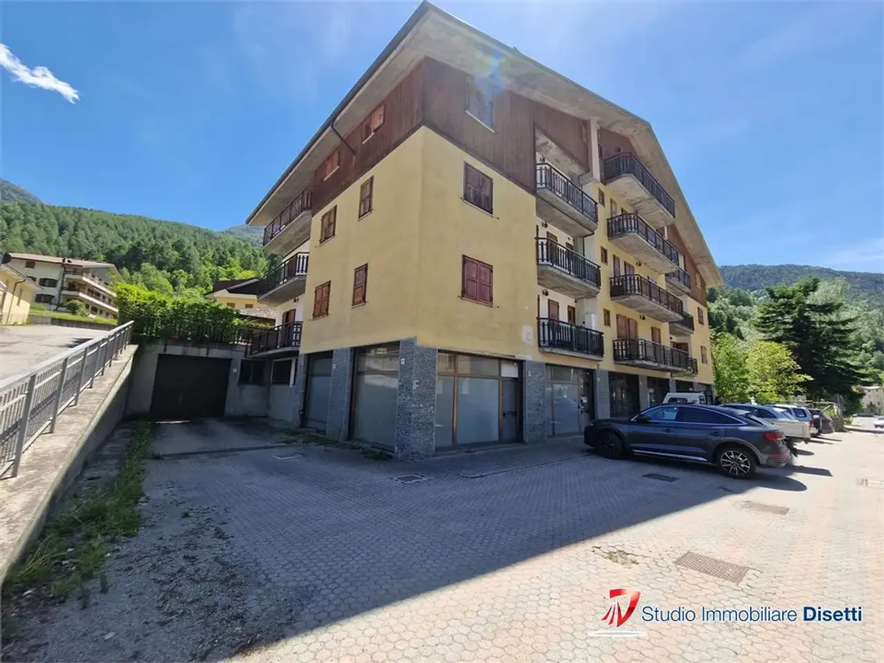 Negozio in Via Antonio Schivardi 78, Corteno Golgi, {3} - Foto 1