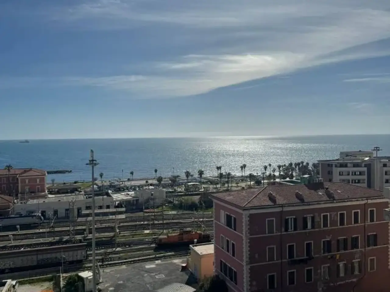 Ufficio in Via Vincenzo Annovazzi, Civitavecchia, Civitavecchia, {3} - Foto 2