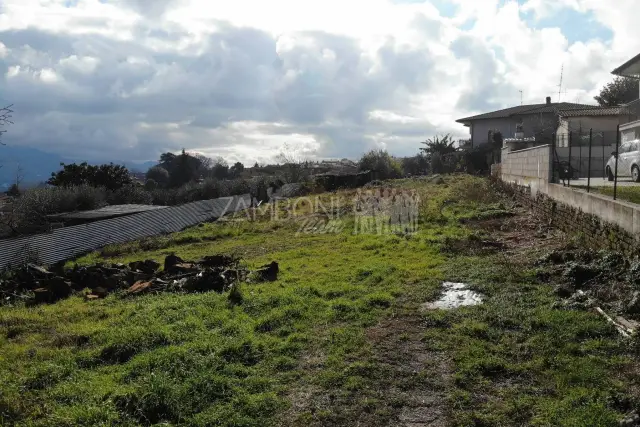 Terreno edificabile in Via Pietro Nenni, Lariano - Foto 1