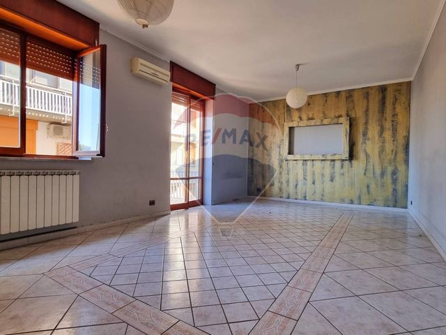 Apartament in Via Gramsci 15, Gravina di Catania - Photo 1