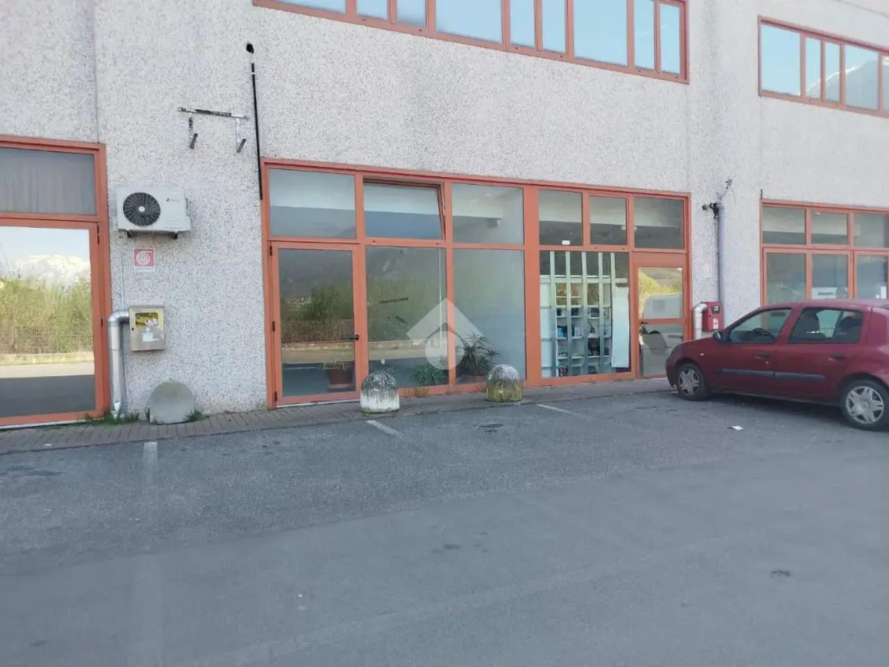 Negozio in Via Moncenisio 10, Sant'Antonino Di Susa, {3} - Foto 1