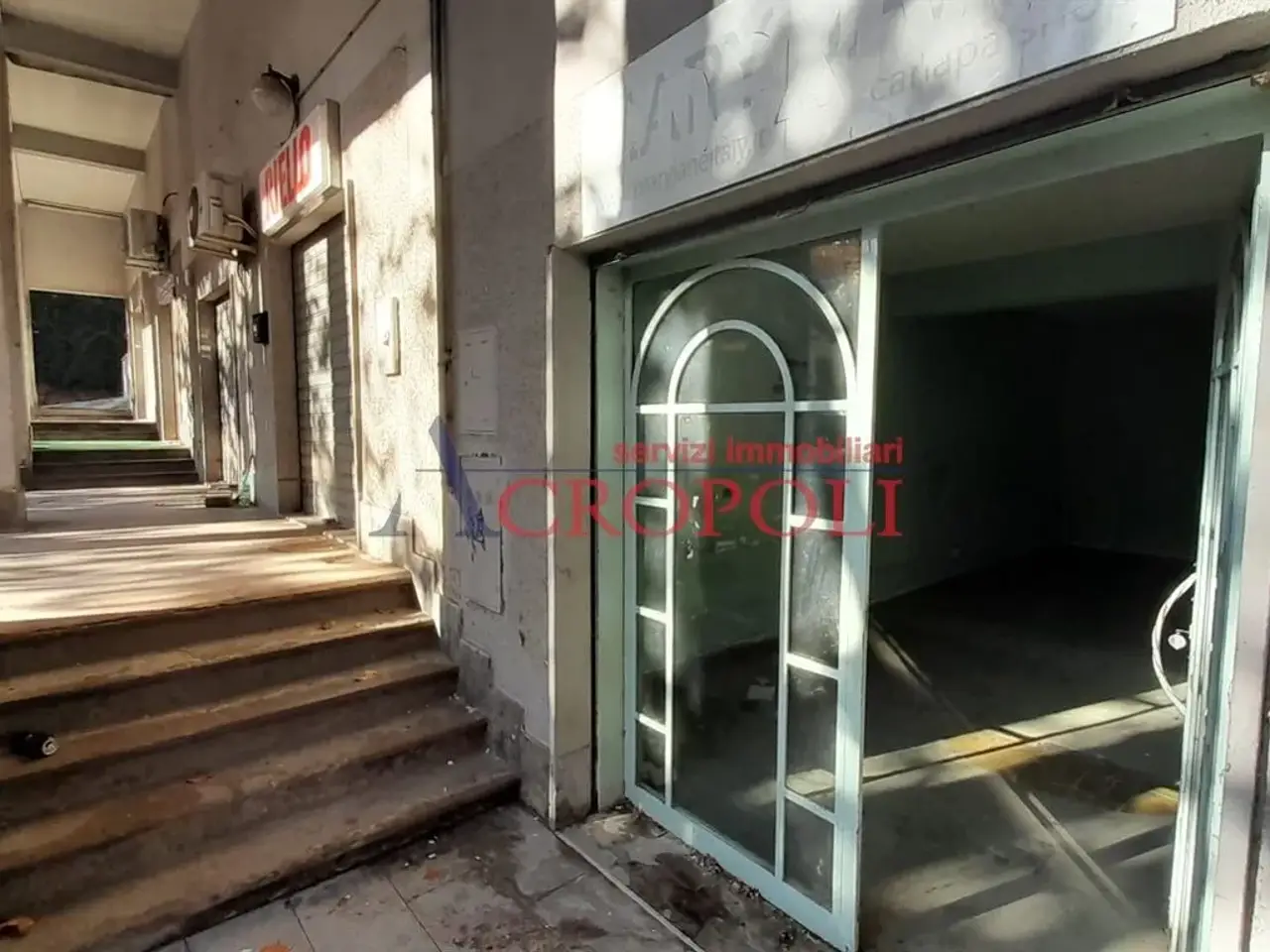 Negozio in Via Principe di Napoli 164, Bracciano, {3} - Foto 1