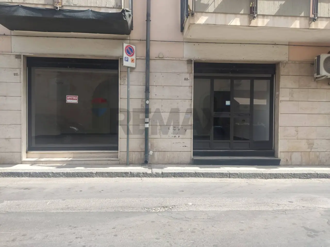 Negozio in Via IV Traversa 86/C 86/d, Belpasso, {3} - Foto 2
