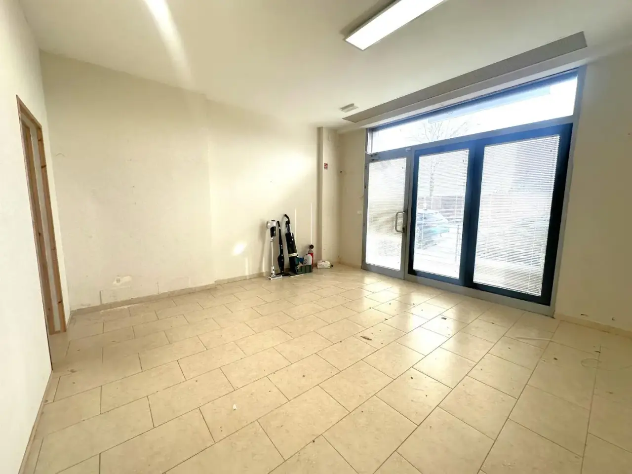 Laboratorio in , Vicopisano, {3} - Foto 1