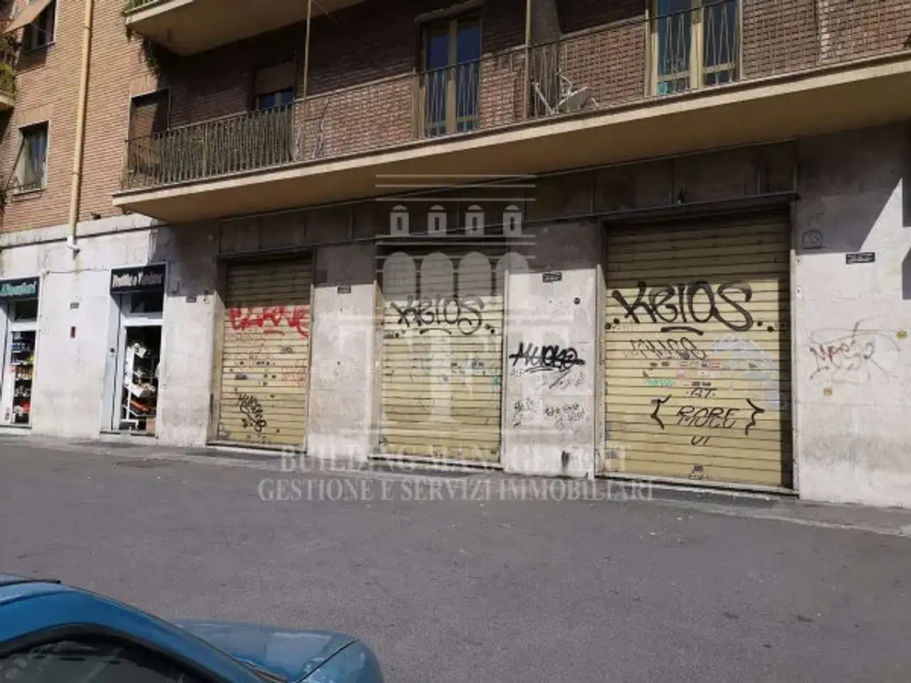 Negozio in Via Nomentana Nuova 100 ,, Roma, {3} - Foto 1