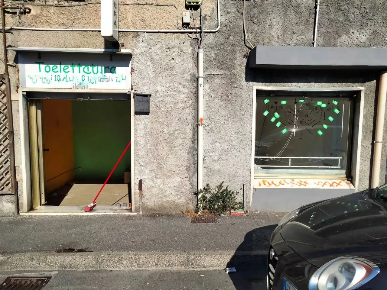 Negozio in Salita Madonnetta di Struppa 3, Genova, {3} - Foto 1