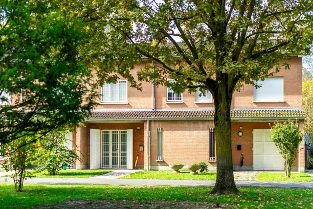 Terraced house, Correggio - Photo 1