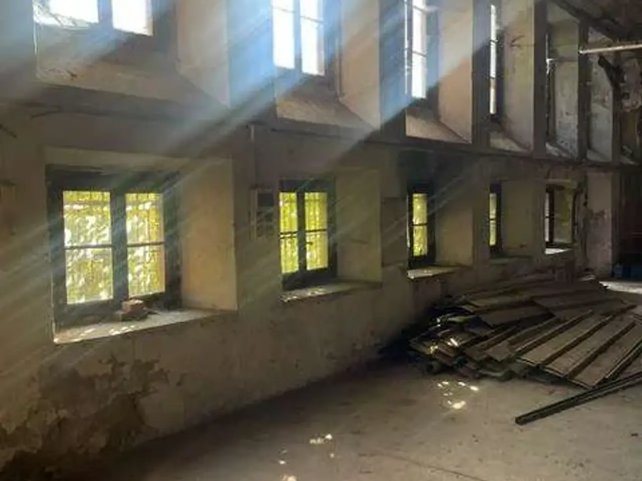Magazzino in Via Serafino Biffi 12, Triuggio, {3} - Foto 2