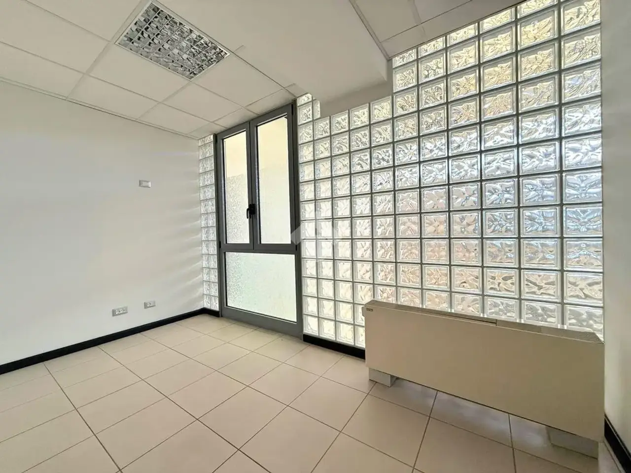 Ufficio in Via Galvani 23, Bolzano, {3} - Foto 1