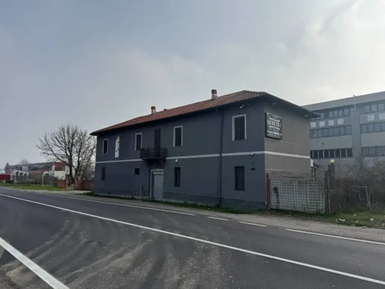 Negozio in Strada Provinciale dei Giovi, Binasco, {3} - Foto 1