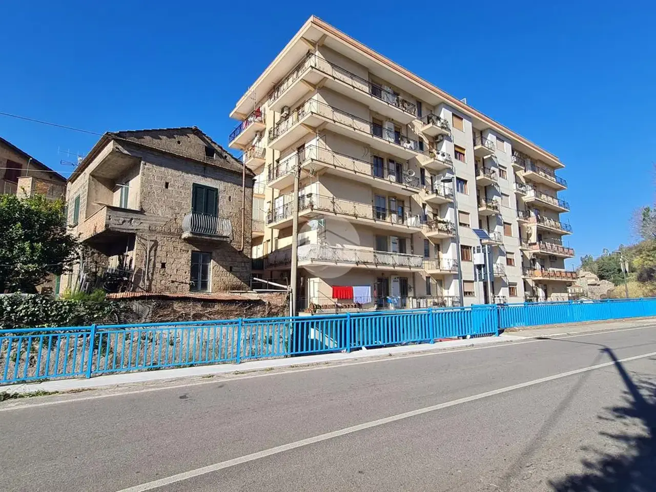 Negozio in Via Nofilo 32, Pellezzano, {3} - Foto 1