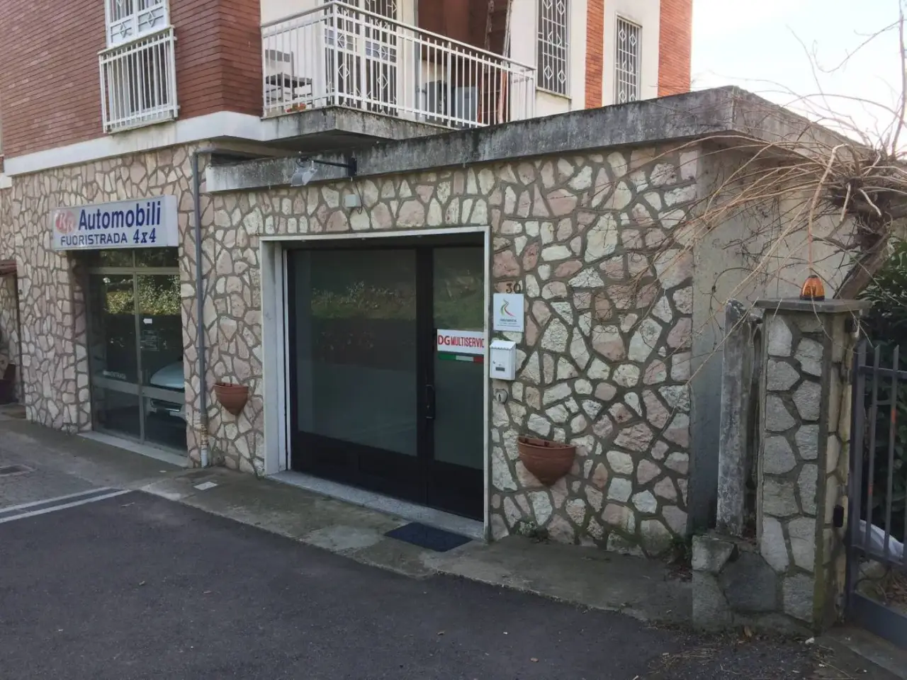 Locale commerciale in Via Torino 30, Pino Torinese, Pino Torinese, {3} - Foto 2