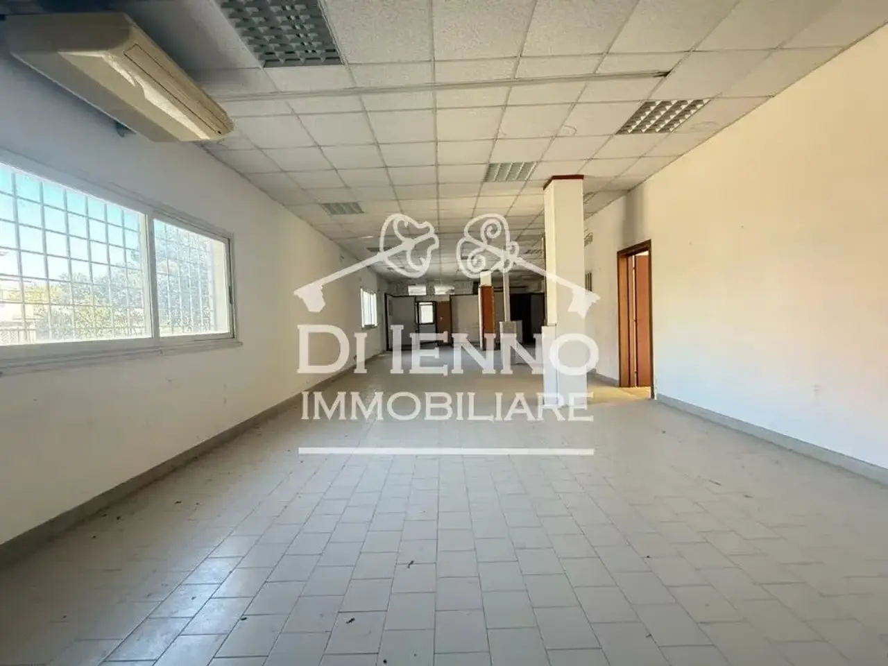 Ufficio in , Roma, {3} - Foto 1