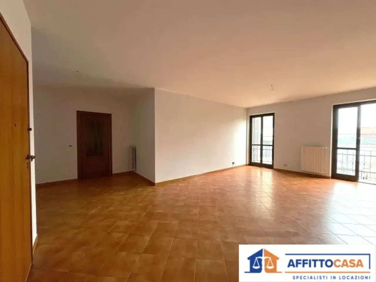 Ufficio in , Carmagnola, {3} - Foto 1
