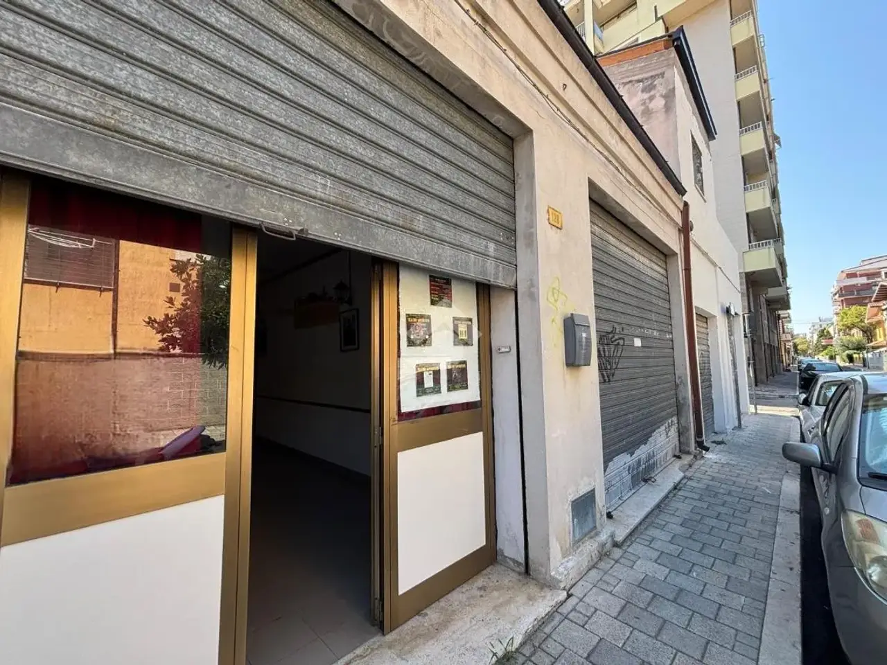 Magazzino in Via dei Marsi 52, Pescara, {3} - Foto 2