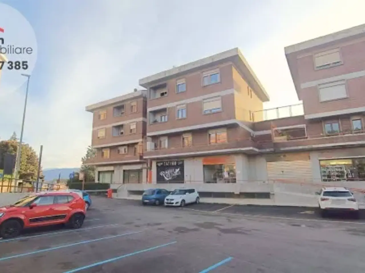 Negozio in Via Angelo Colagrande 11, L'Aquila, {3} - Foto 1