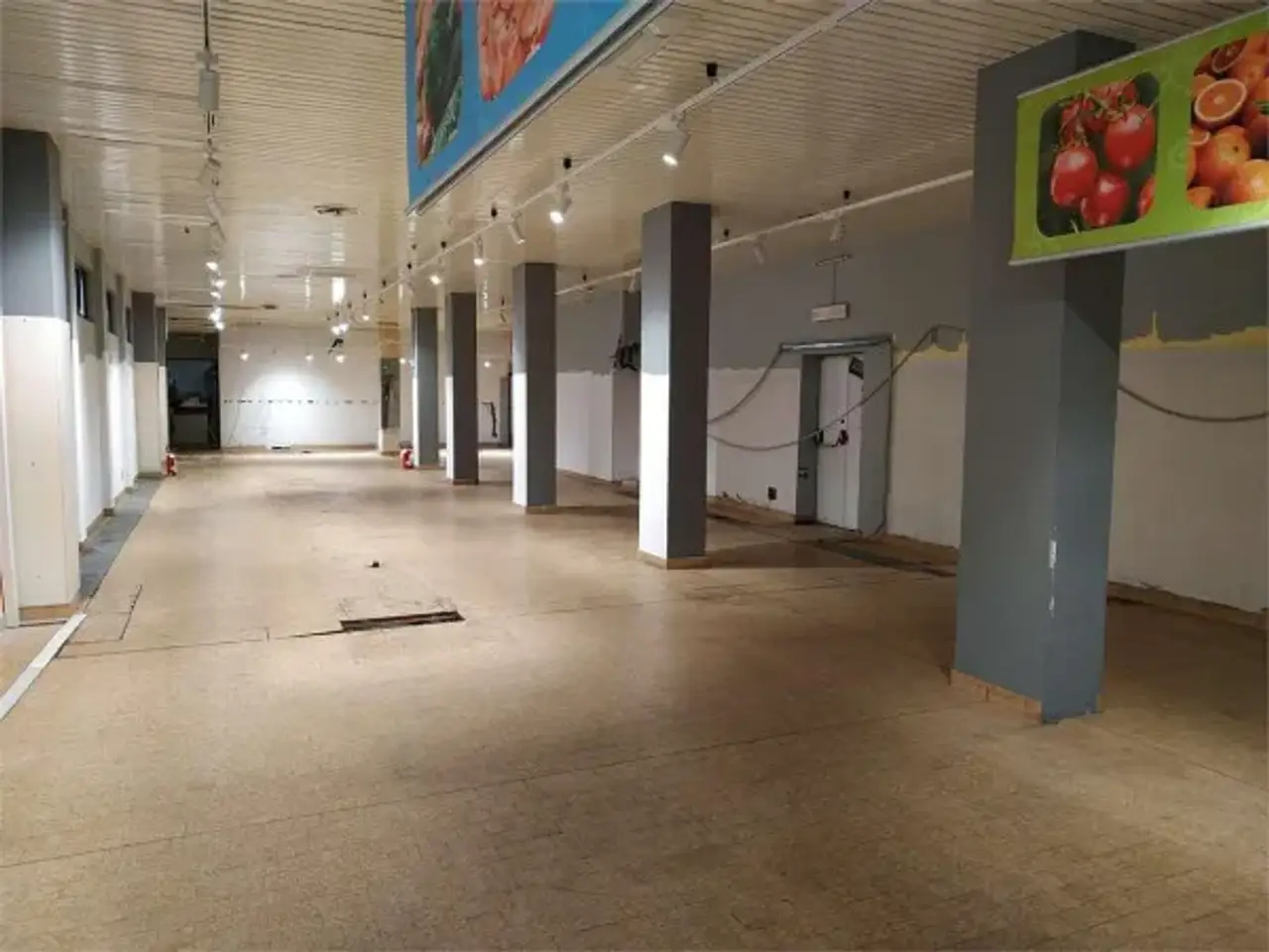 Negozio in Via Santambrogio, Paderno Dugnano, {3} - Foto 1