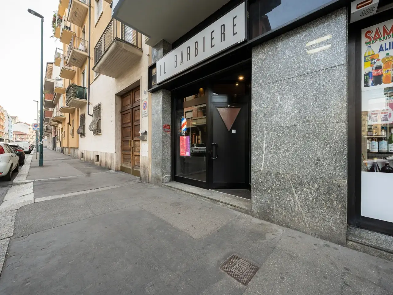 Parrucchiere in Via Conte di Roccavione 43, Torino, {3} - Foto 2