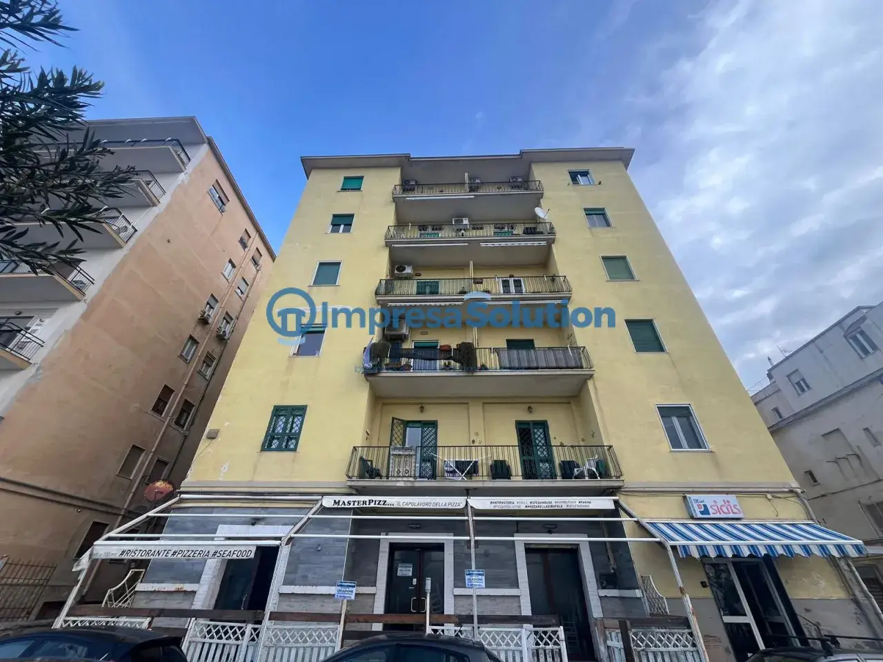 Negozio in Via Napoli, Pozzuoli, {3} - Foto 1