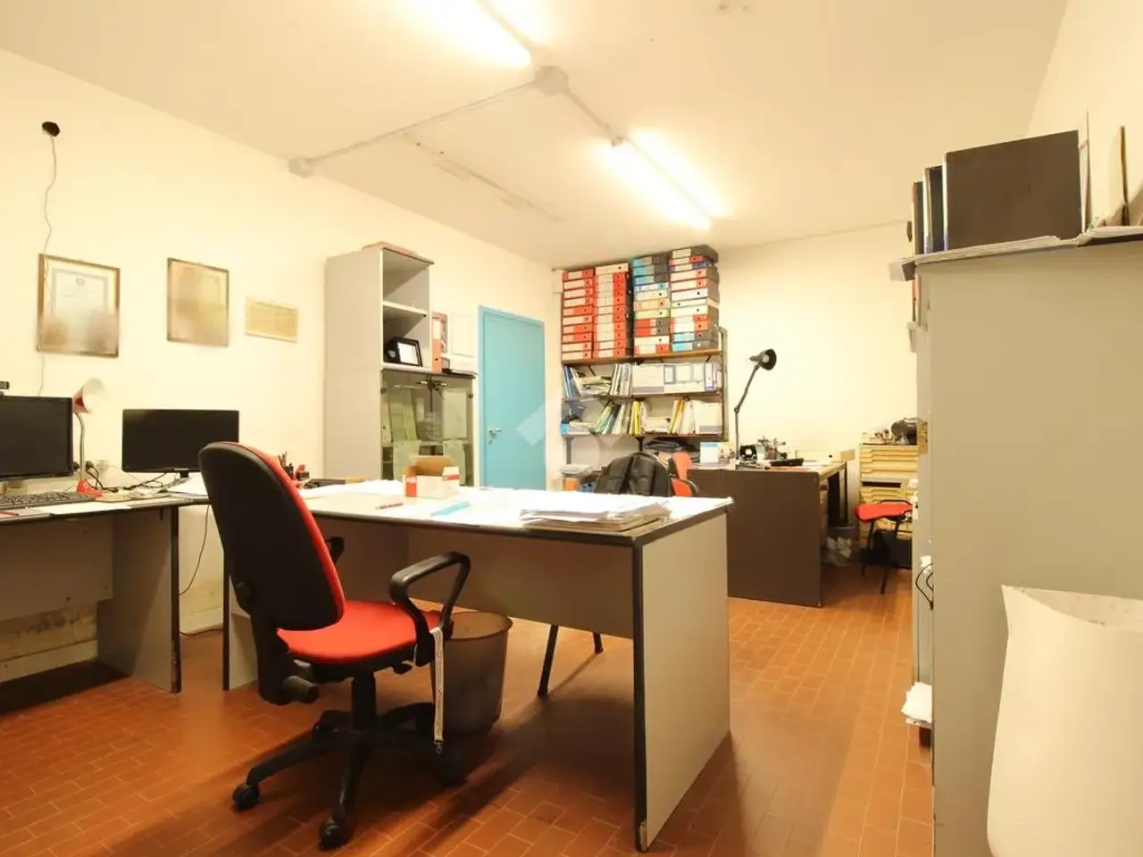 Magazzino in Via Francesco Cilea, Prato, {3} - Foto 1