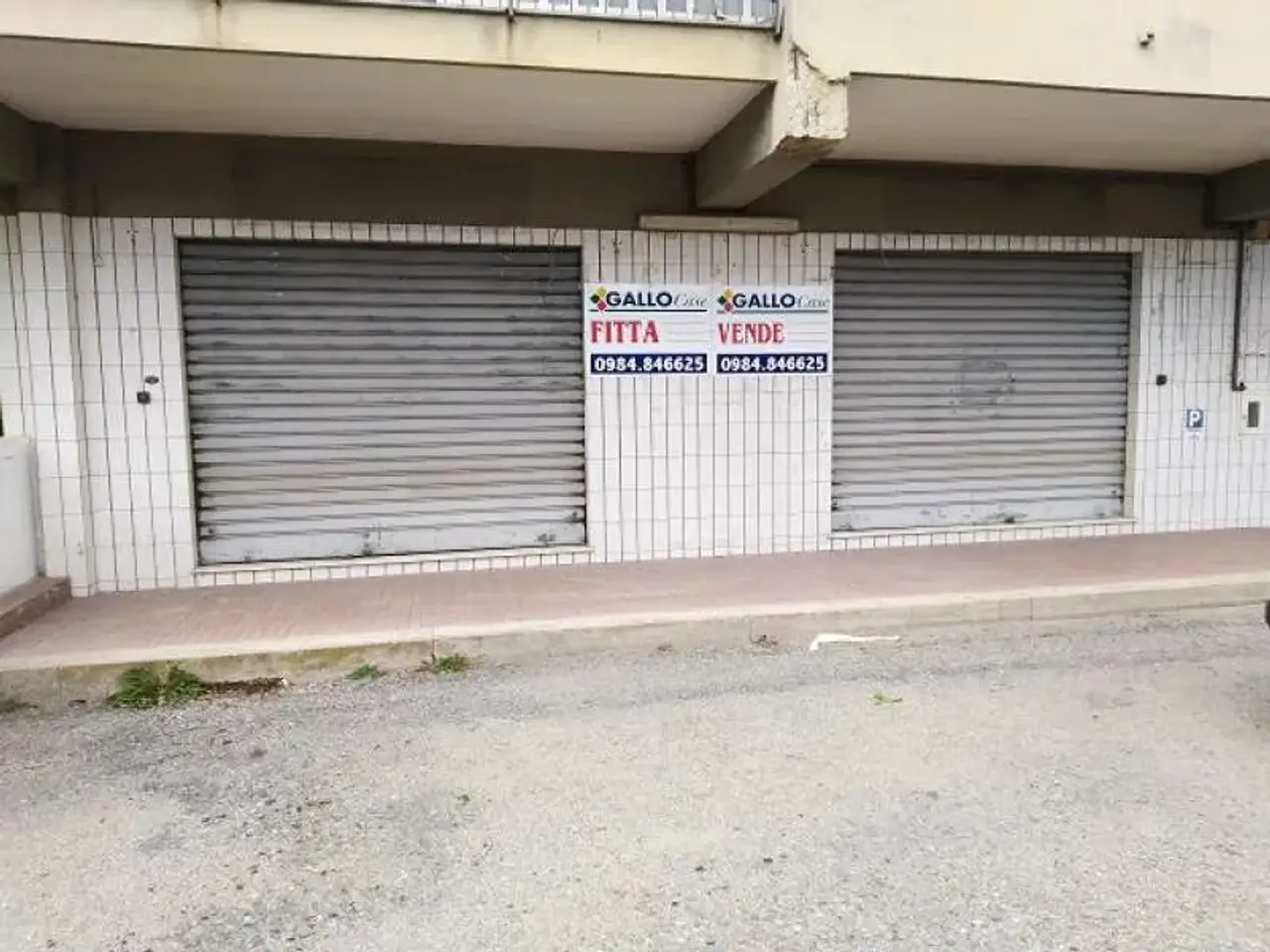 Negozio in Via De Chirico, Rende, Rende, {3} - Foto 2