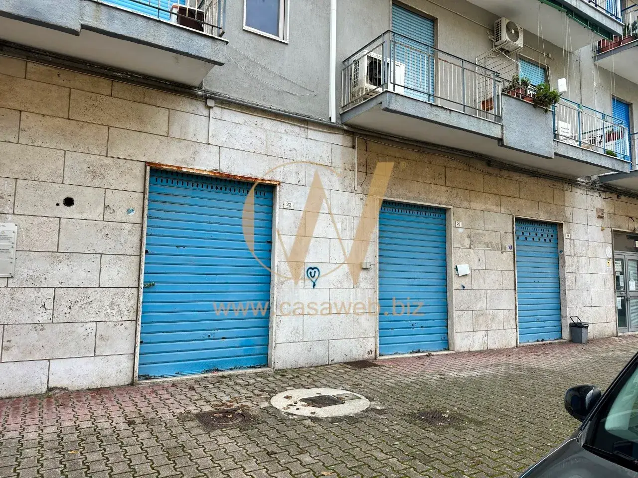 Negozio in Via Augusto Pierantoni, Santa Maria Capua Vetere, {3} - Foto 1