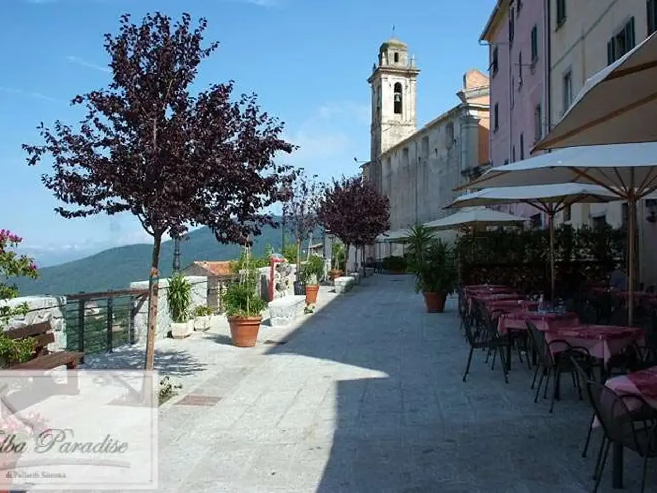 Negozio in Piazza Santa Caterina 1, Marciana, {3} - Foto 1