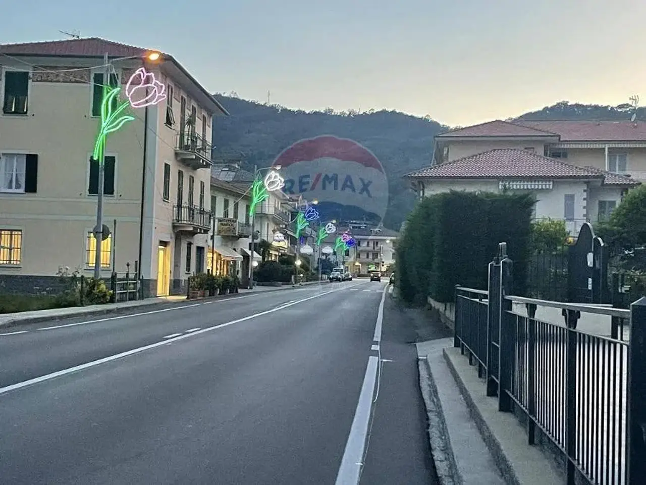 Negozio in , Carasco, {3} - Foto 1