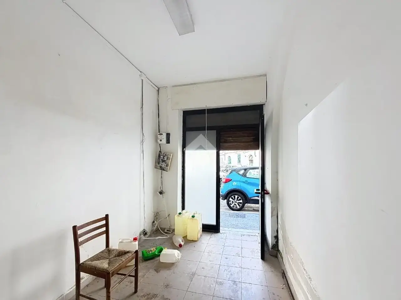 Negozio in Via Solferino 122, Livorno, {3} - Foto 2